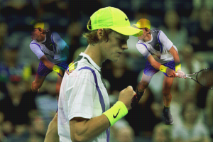 Het grote Italiaanse talent Jannik Sinner in actie tijdens de U.S. open in 2019.